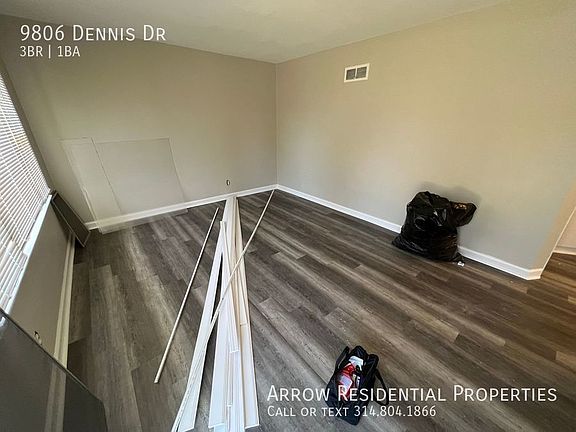 5th image of 9806 Dennis Dr
