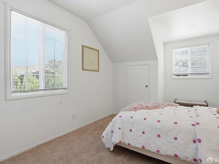 5880 Olinda Rd — Photo 22