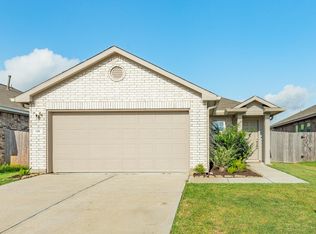 108 Cullen St, Angleton, TX 77515