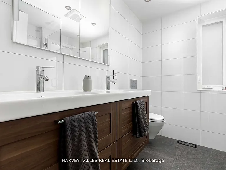 7 Rainham Pl #LEFT — Photo 14