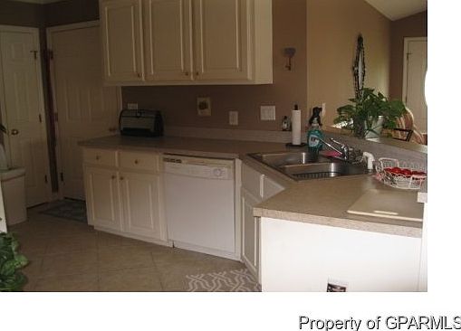 3rd image of 150 Emily Dr