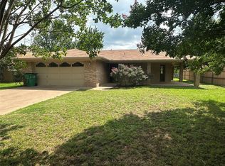 502 Rowland St, Stephenville, TX 76401