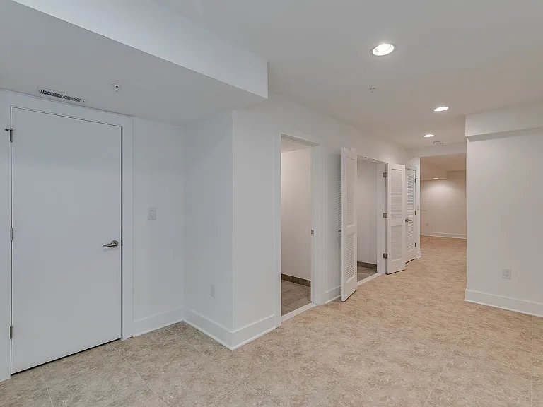 326 Potts Pl — Photo 10