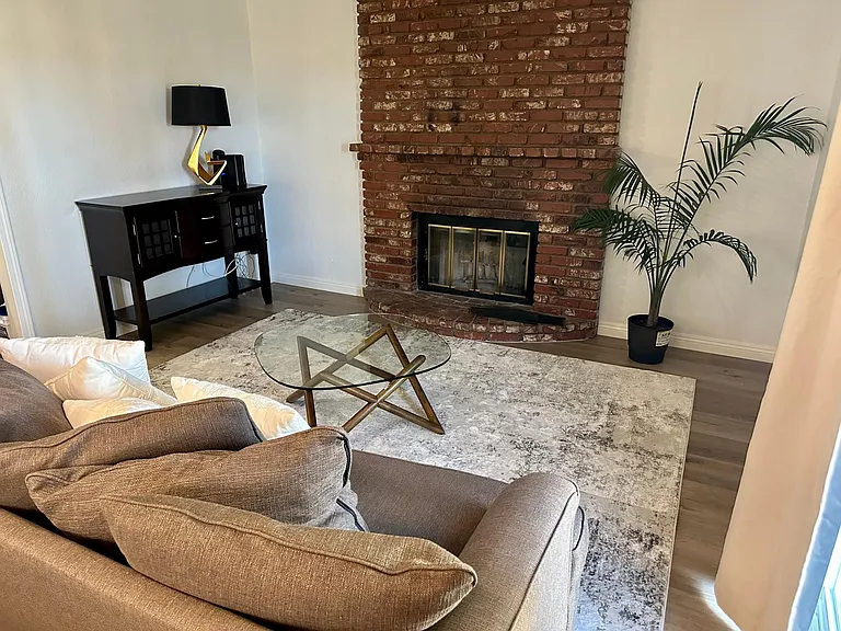 749 E Avenue J9 — Photo 19