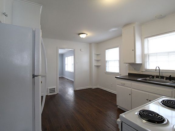 5th image of 5323 Linden St