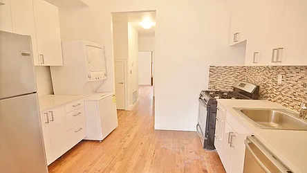 Rented by Park Property Advisors