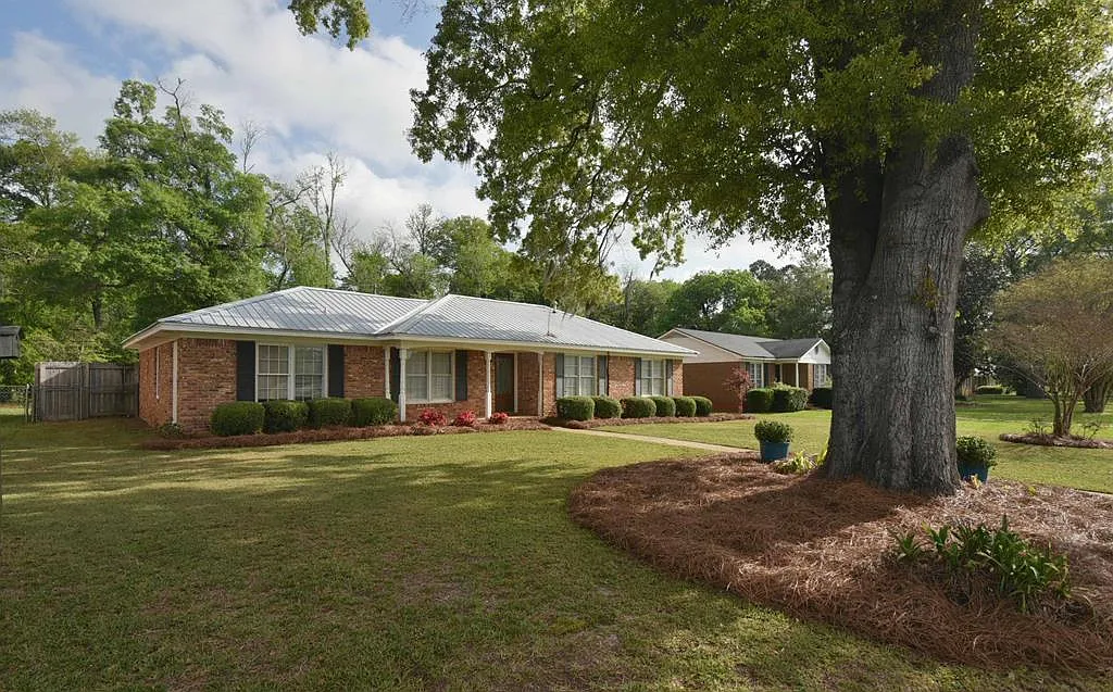 2613 partridge drive - 1 — Photo 1