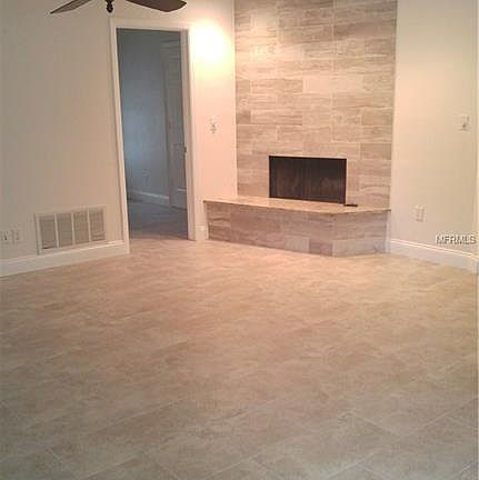 5th image of 678 Riviera Bay Dr NE
