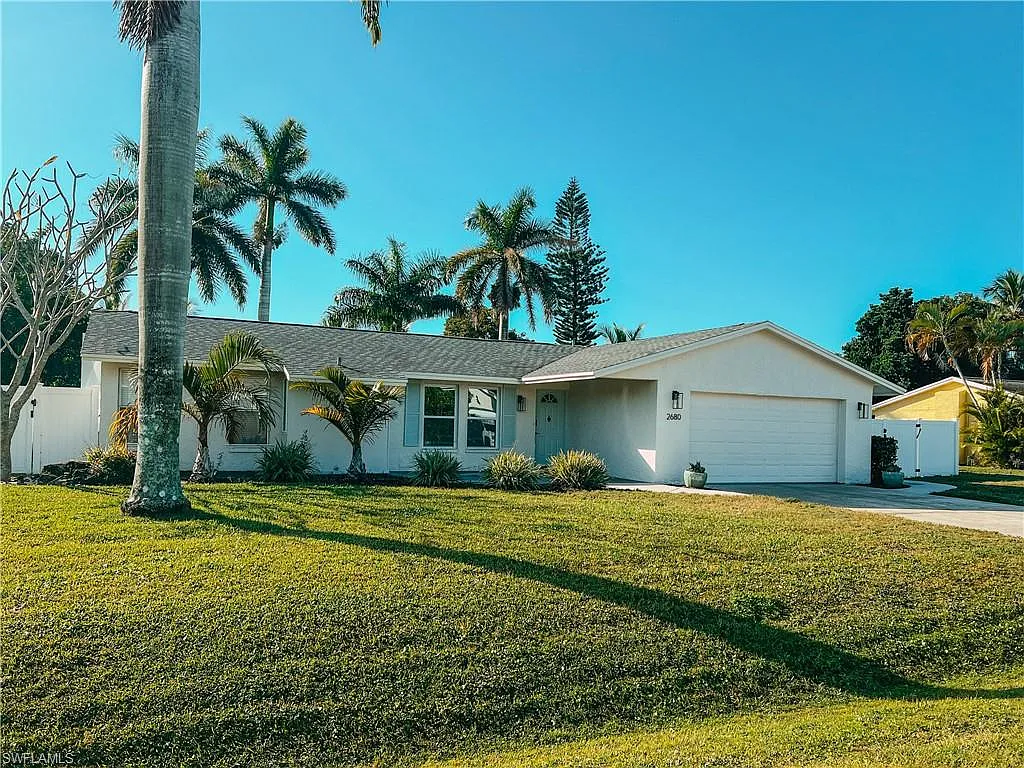 3 bed, 2.0 bath, 1528 sqft, $9,500 — Photo 3