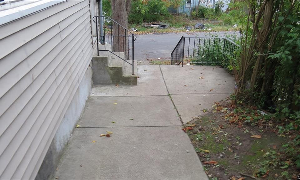 2nd image of 108 Strand Pl