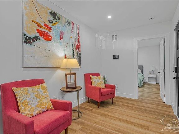 3rd image of 3415 N 9th Ave