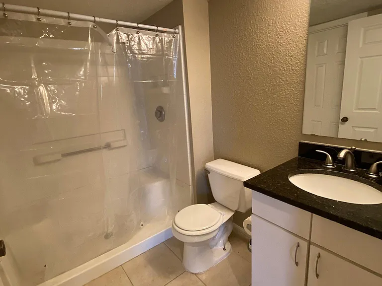 5028 Park Central Dr #2128 — Photo 15