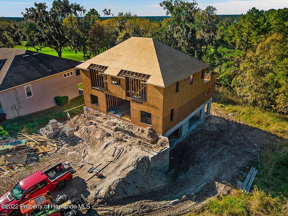 1st image of 4867 Hickory Oak Dr