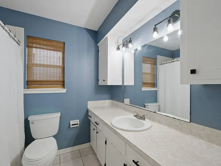 2607 Brom Bones Blvd — Photo 32