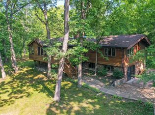 1013 Douglas Rd, Elgin, IL 60120