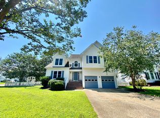 4228 Feather Ridge Dr, Virginia Beach, VA 23456