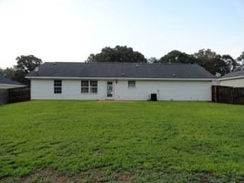 2nd image of 15523 Brookstone Dr