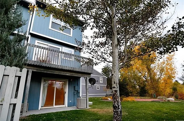 1898 Oakcrest Cir #1-O — Photo 16