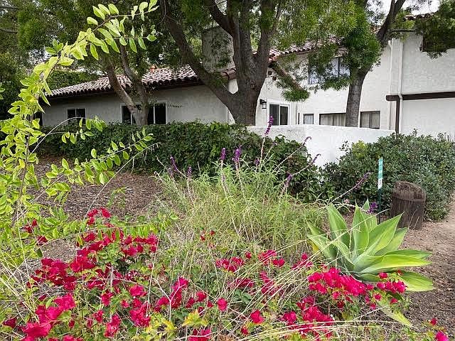 1st image of 930 Philinda Ave #B