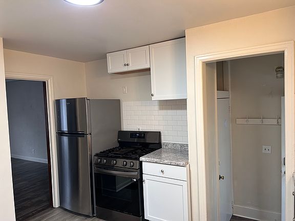 2nd image of 142 Wiltshire Ave