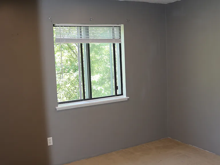 10 Village Brook Ln — Photo 40