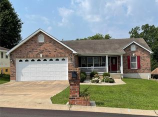 2035 Bender Ln, Arnold, MO 63010