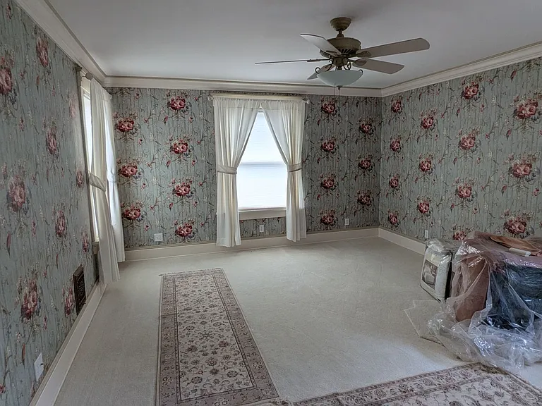 212 Chestnut Ave NE — Photo 38