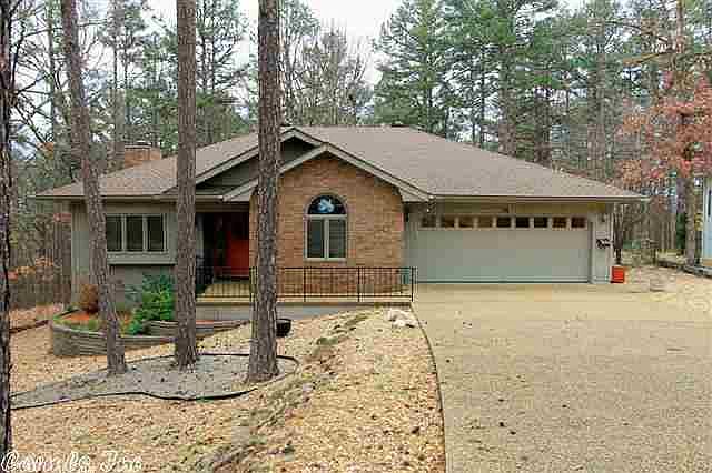 1st image of 19 Fabero Ln