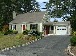 54 Bowden Ave, Barrington, RI 02806