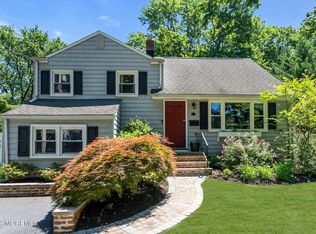 37 Birch Drive, Shrewsbury Boro, NJ 07702