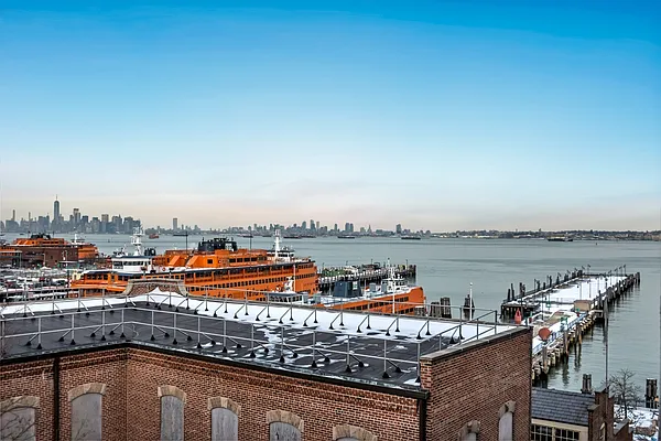 Sold by Compass | media 32