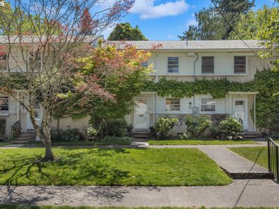6918 NE Hancock St, Portland, OR, 97213