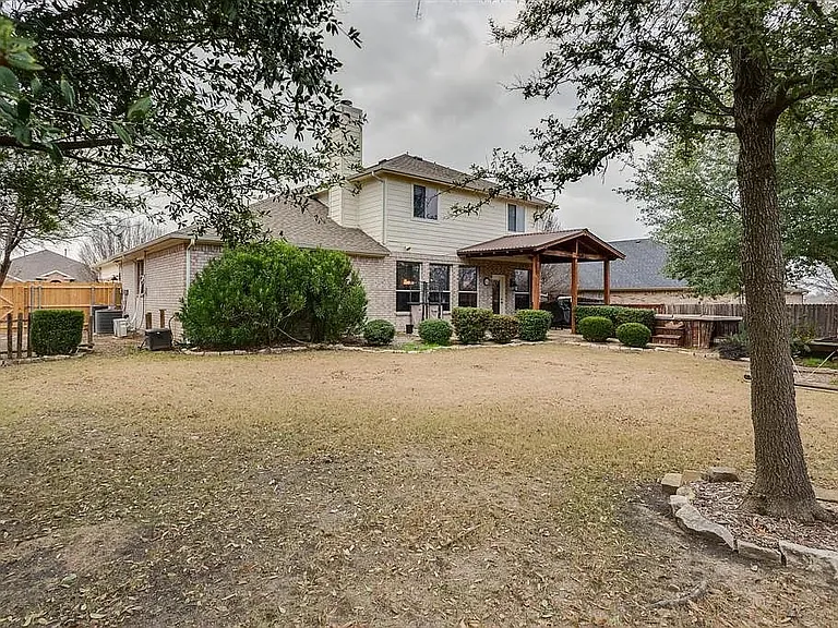 1112 Manassas Dr — Photo 26
