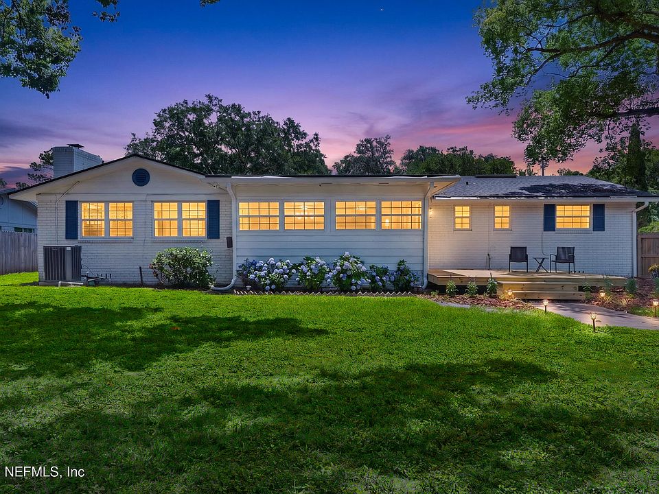 1st image of 3333 PICADILLY Lane