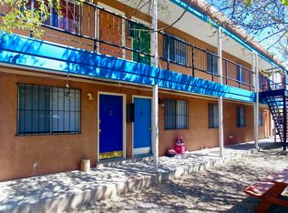 Updated 1 Bedroom Apartment near UNM, Albuquerque, NM 87106