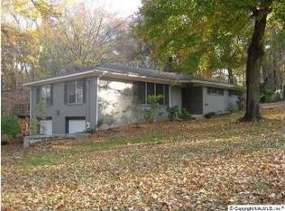 8301 Hickory Hill Ln SE, Huntsville, AL 35802