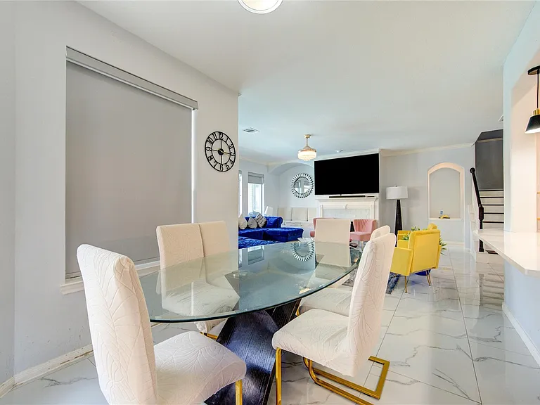 14311 Tasmania Ct — Photo 25