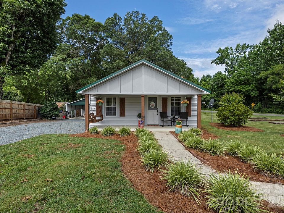 1st image of 6121 Sikes Mill Rd