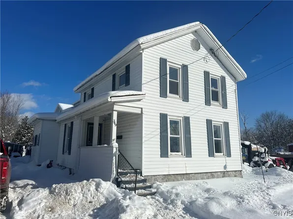 349 S Clinton St, Carthage, NY 13619