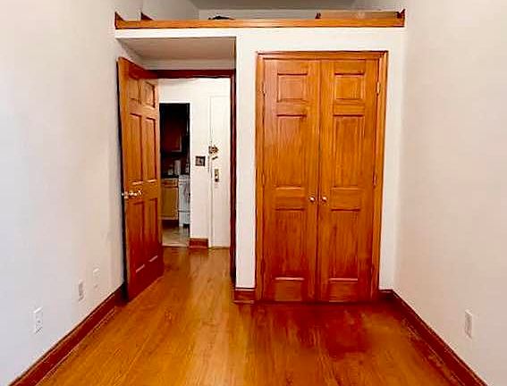 5th image of 108 W 74th St APT 7