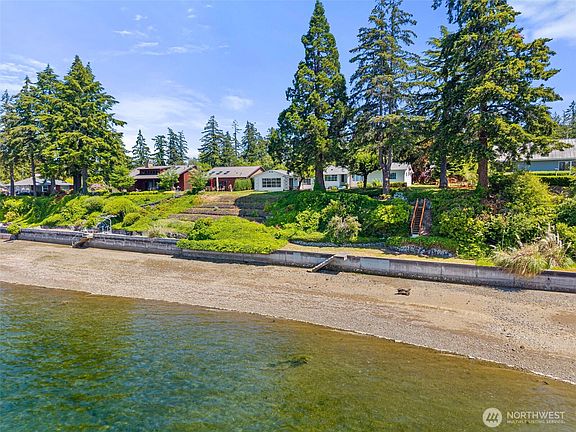 4th image of 2705 Hidden Cove Lane NW