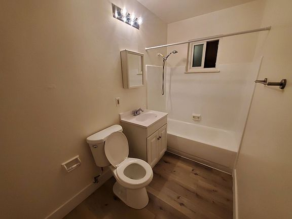 4th image of 315-317 B St #317-22