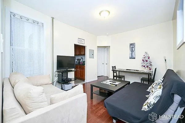 Rented by Brown Harris Stevens | media 1