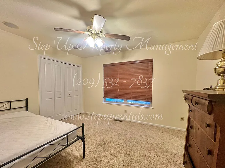 22519 Lina Ln — Photo 8