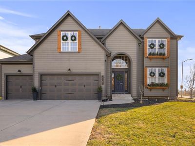 25189 W 150th Ter, Olathe, KS, 66061