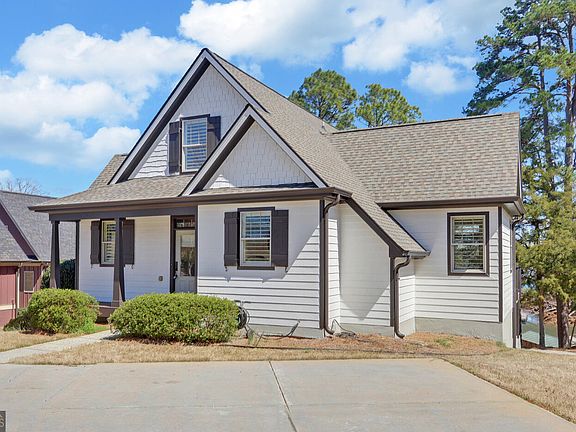 3rd image of 60 Browns Ln