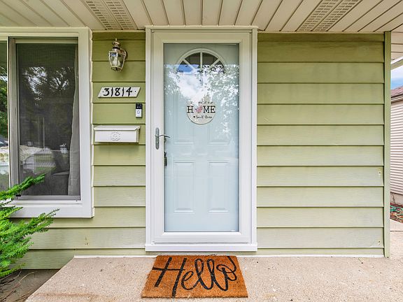 5th image of 31814 Hazelwood St