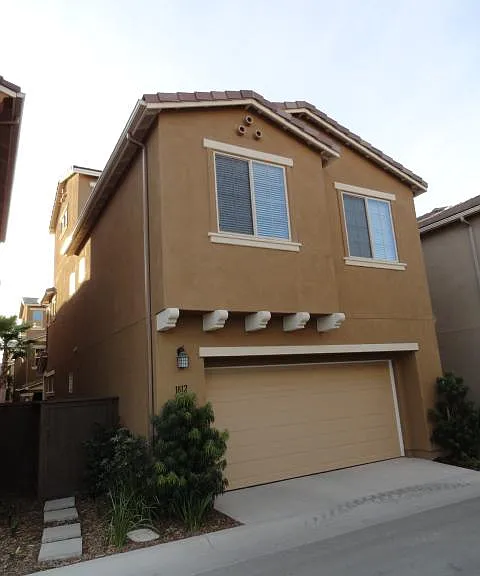 1812 Cyan Ln — Photo 13