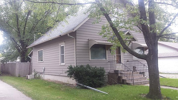 1st image of 324 N Maple St