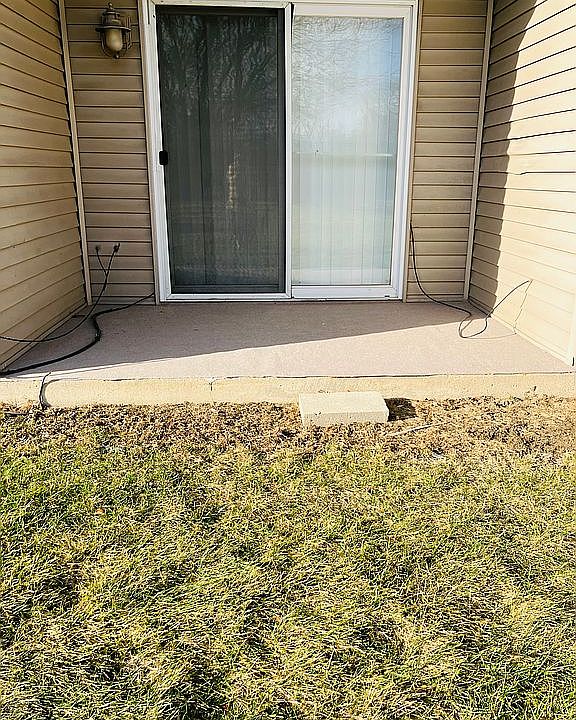 1st image of 10185 Allen Pointe Dr #B